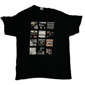 THE BEATLES BAND T SHIRT